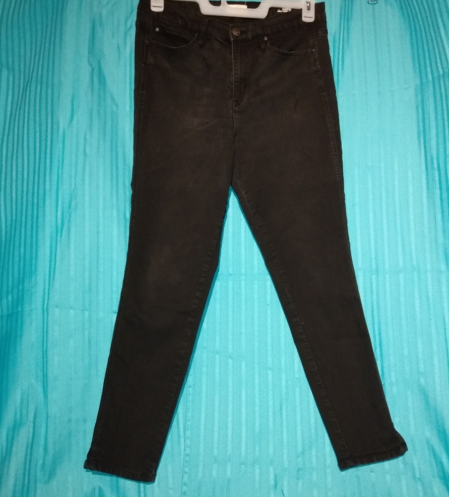 black stretch jeans